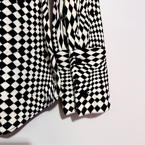 NWT Zara Black & Off-White Whimsical Geometric Y2K Inspired Collared Button-Down - Picture 13 of 15